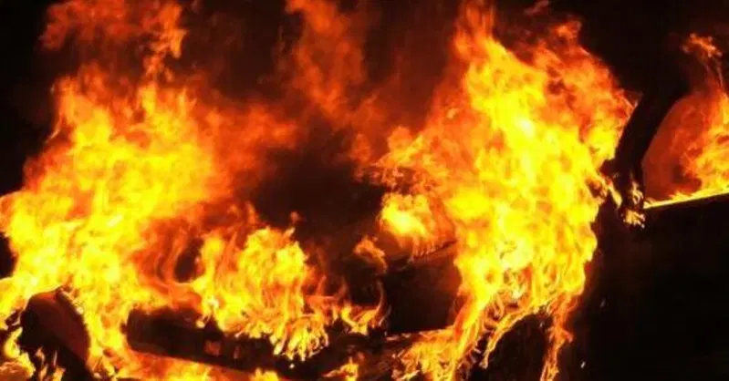 Gli incendi in California mettono in luce un nuovo problema per le batterie (casa e auto)