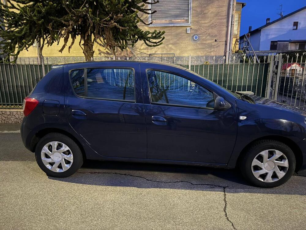 Dacia Sandero usata a Varese (6)