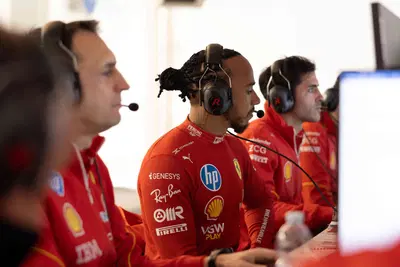F1. Ferrari, Hamilton: "Guidare per la prima volta una vettura della Scuderia &egrave; una delle sensazioni pi&ugrave; belle della mia vita". In pista anche Leclerc 
