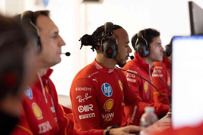 F1. Ferrari, Hamilton: &quot;Guidare per la prima volta una vettura della Scuderia &egrave; una delle sensazioni pi&ugrave; belle della mia vita&quot;. In pista anche Leclerc 