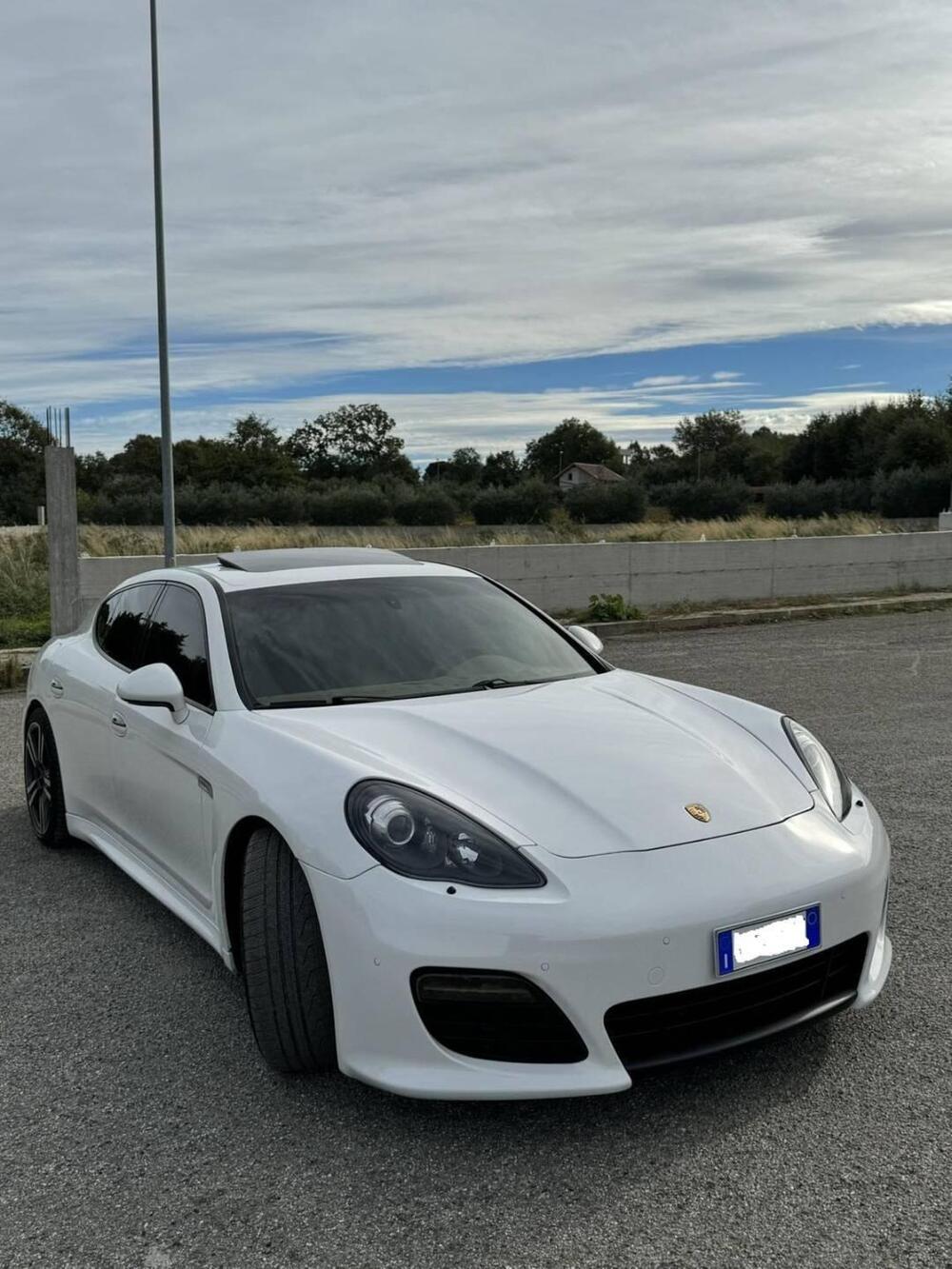 Porsche Panamera usata a Roma (5)