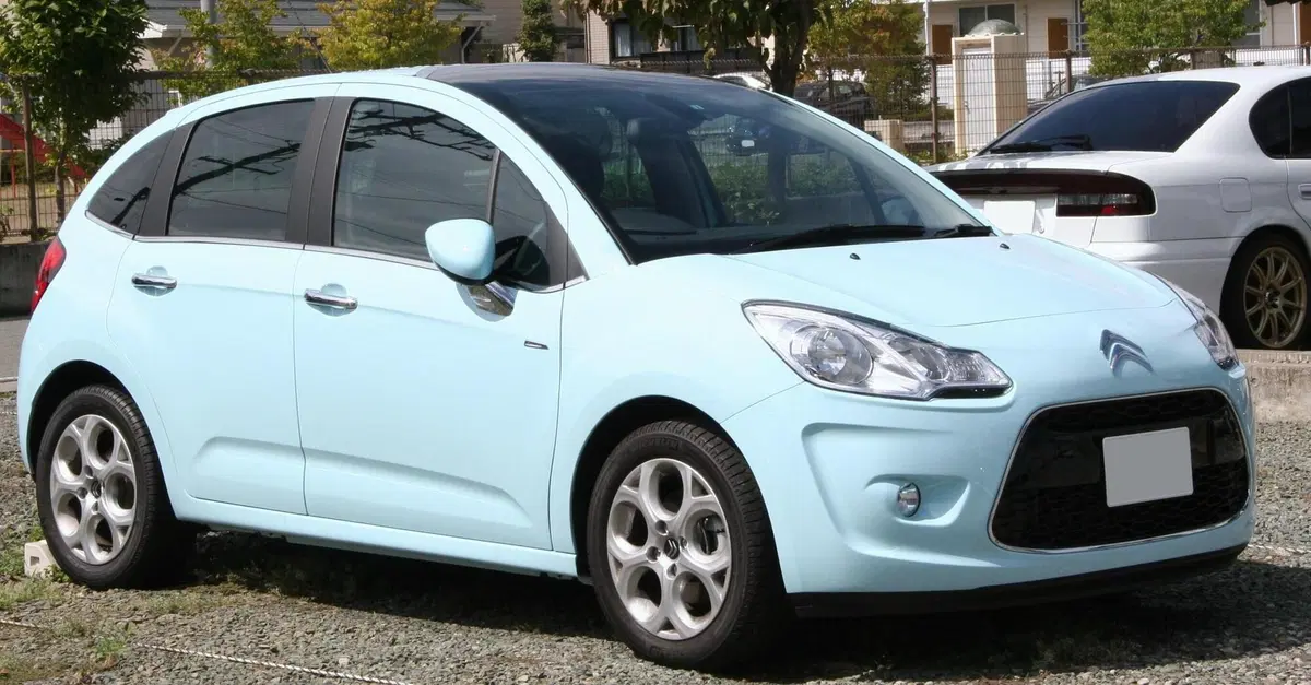 Airbag Takata: Stellantis allarga il richiamo al resto d'Europa, ma senza "stop-drive"