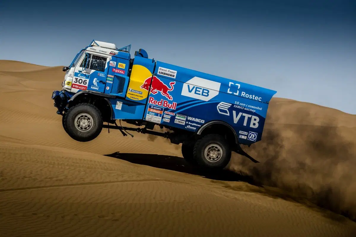 SWR16 Telex 09. “Tripletta” Peugeot nelle dune d’oro di Hami (15)