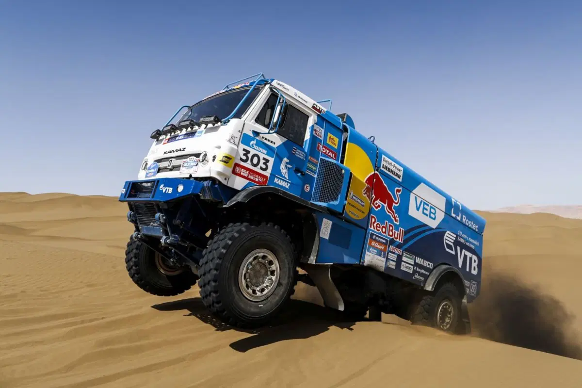 SWR16 Telex 09. “Tripletta” Peugeot nelle dune d’oro di Hami (33)