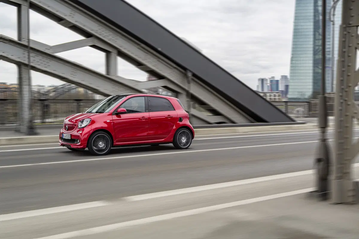 Smart Brabus: ecco i prezzi per l'Italia (4)