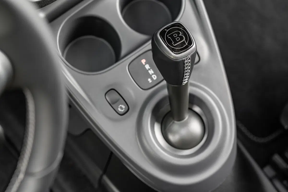 Smart Brabus: ecco i prezzi per l'Italia (10)