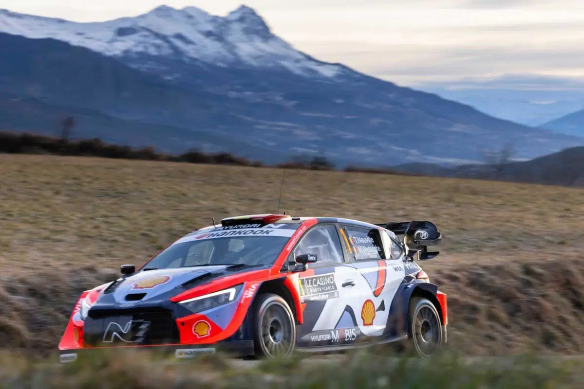 WRC25 Monte-Carlo D2. Ogier, Toyota, prima rischia e poi dilaga. Il Campione del Mondo in difficoltà (2)