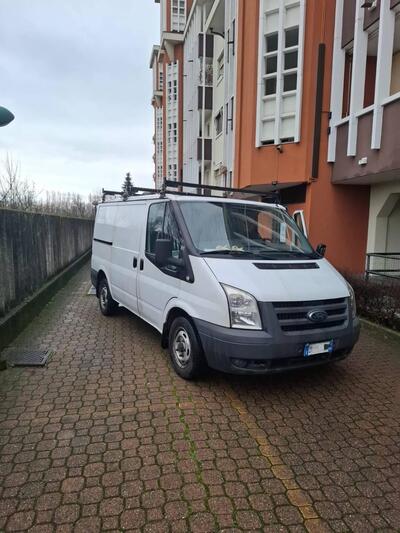 Ford Transit Van Furgone 260S 2.2 TDCi/85 PC-TN Furgone (25q.) DPF del 2009 usata a Assago