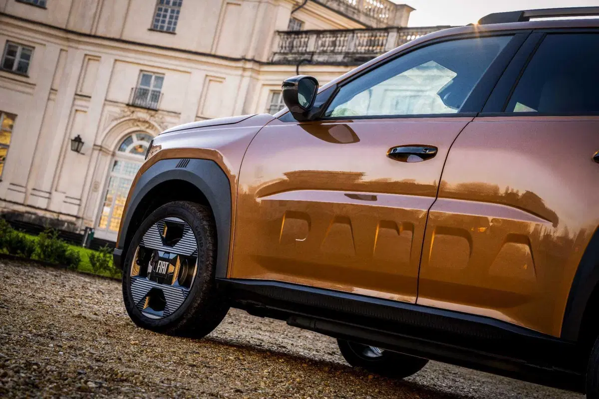 Fiat Grande Panda: i prezzi in ltalia e tutti gli accessori, sarà la regina del segmento B? (10)