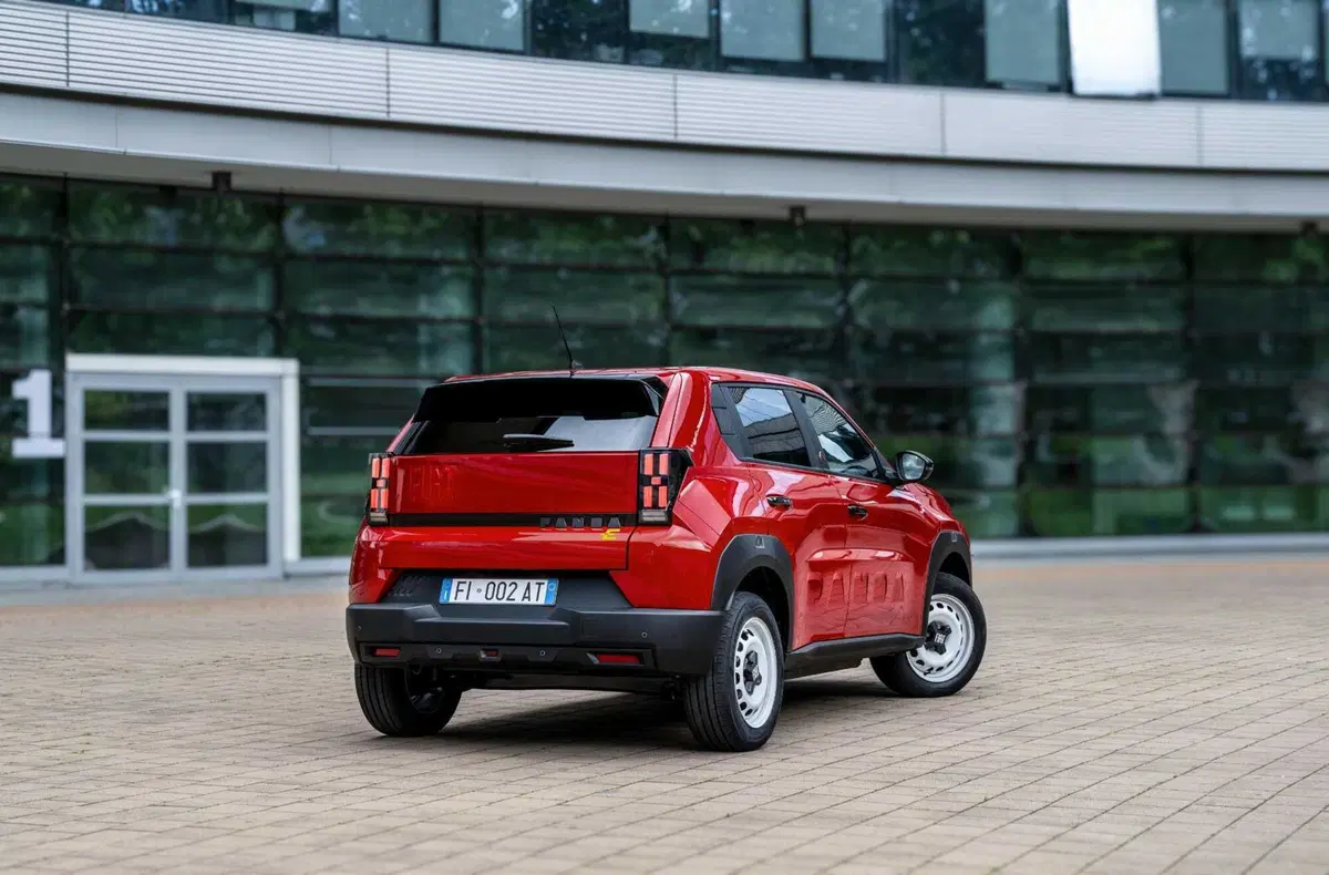 Fiat Grande Panda: i prezzi in ltalia e tutti gli accessori, sarà la regina del segmento B? (13)