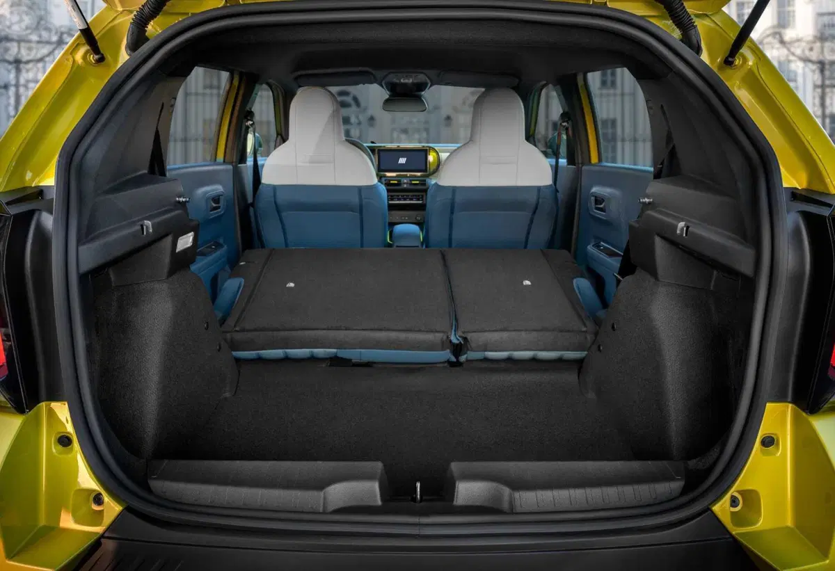 Fiat Grande Panda: i prezzi in ltalia e tutti gli accessori, sarà la regina del segmento B? (24)