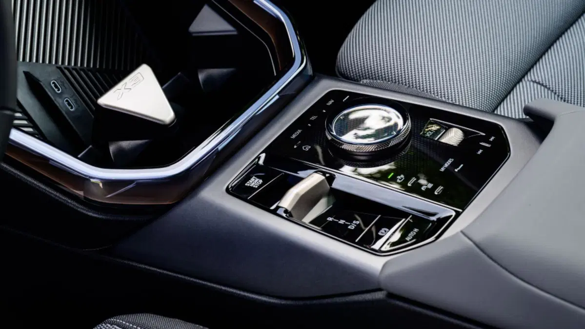Nuova BMW X3: motorizzazioni, allestimenti, optional e prezzi. Guida all’acquisto (95)