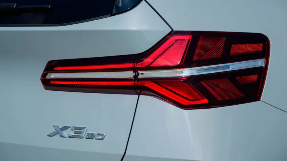 Nuova BMW X3: motorizzazioni, allestimenti, optional e prezzi. Guida all’acquisto (104)