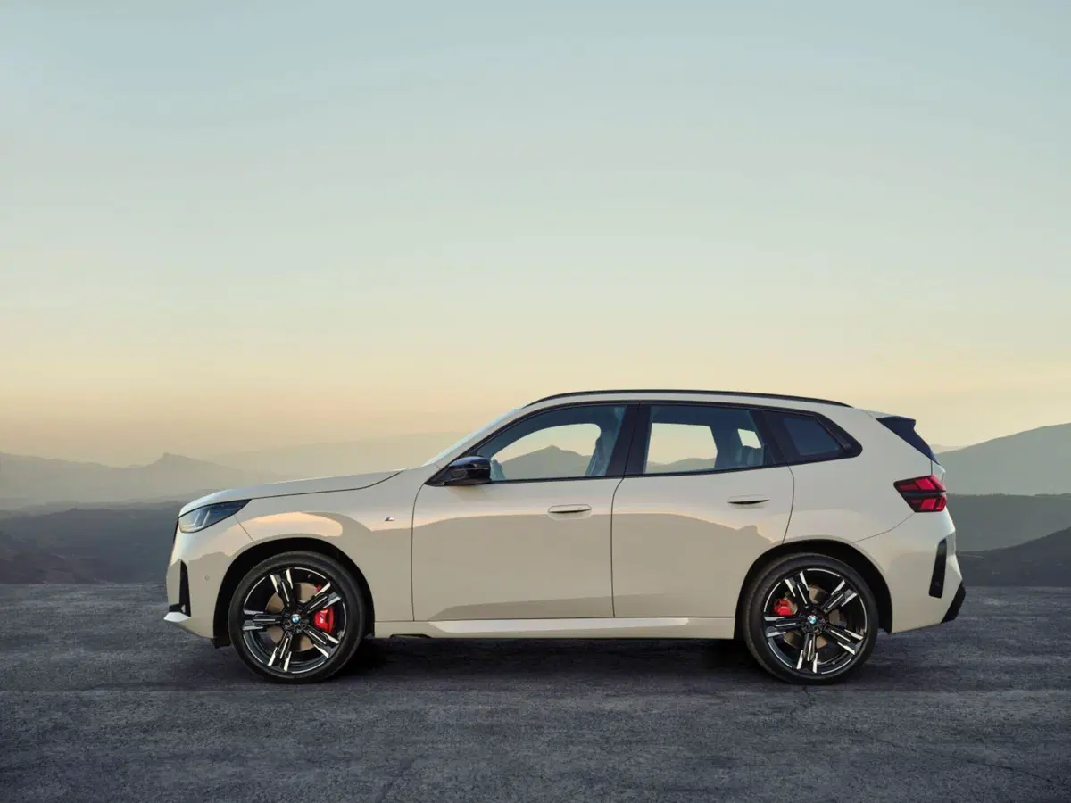Nuova BMW X3: motorizzazioni, allestimenti, optional e prezzi. Guida all’acquisto (35)