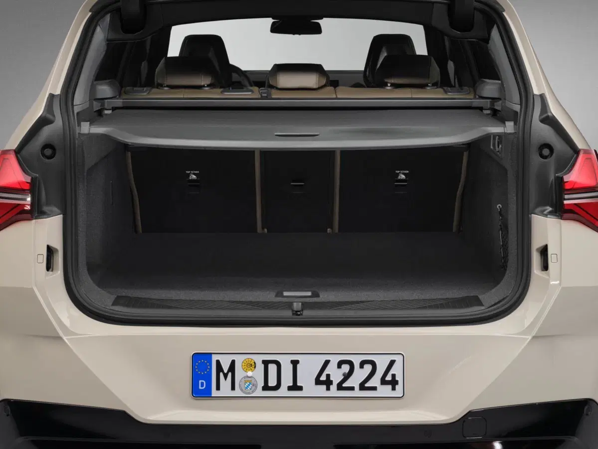 Nuova BMW X3: motorizzazioni, allestimenti, optional e prezzi. Guida all’acquisto (21)