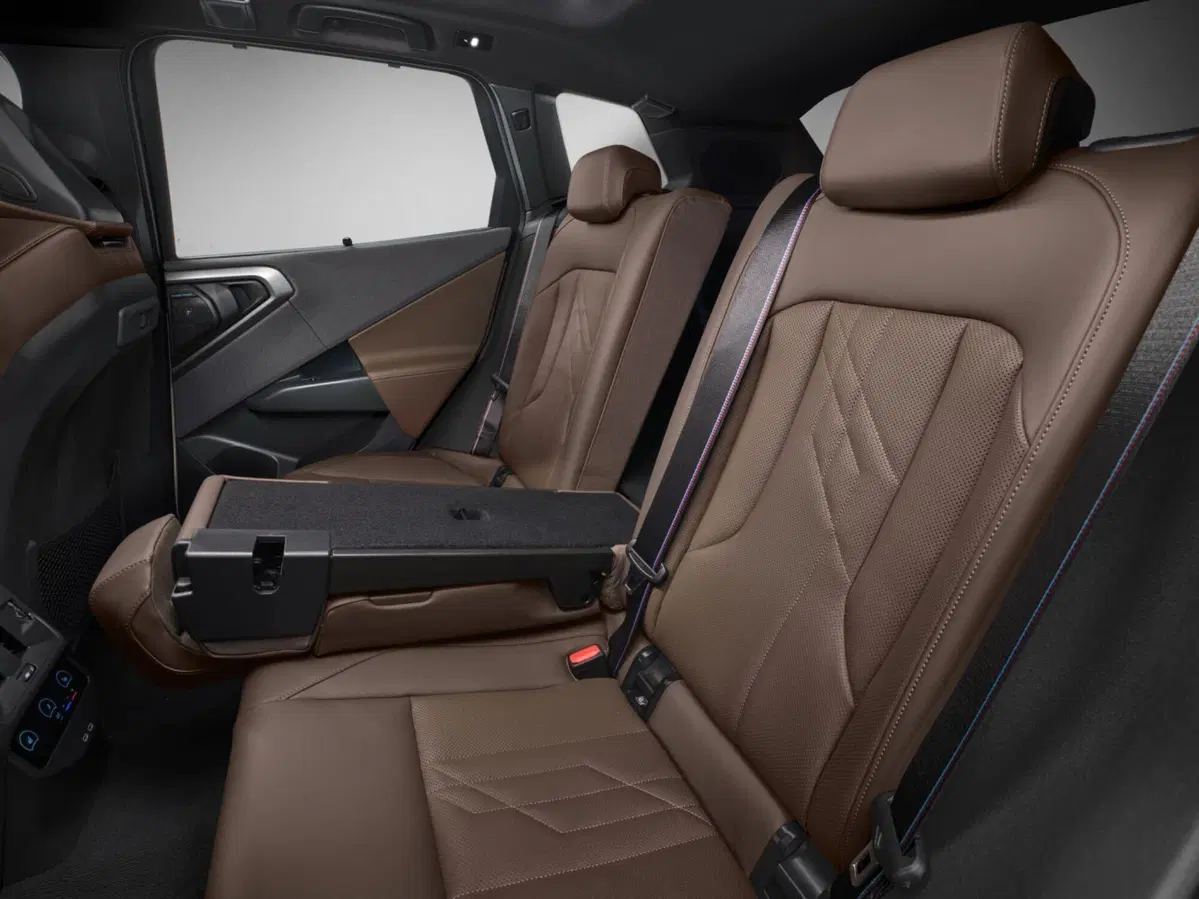 Nuova BMW X3: motorizzazioni, allestimenti, optional e prezzi. Guida all’acquisto (9)