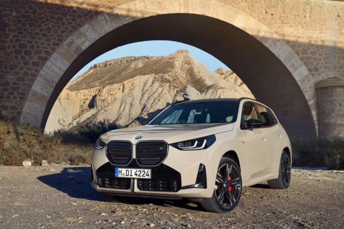 Nuova BMW X3: motorizzazioni, allestimenti, optional e prezzi. Guida all’acquisto (7)