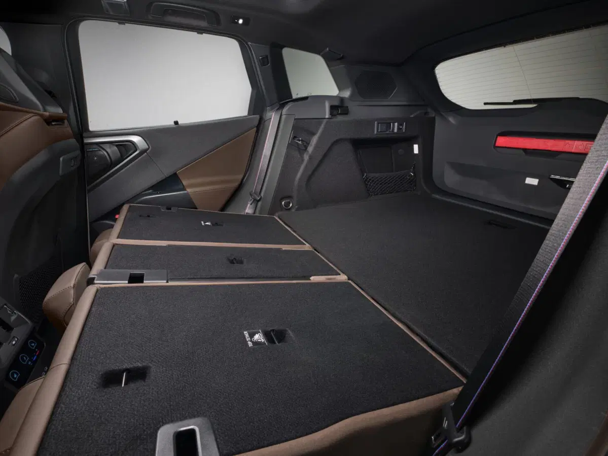 Nuova BMW X3: motorizzazioni, allestimenti, optional e prezzi. Guida all’acquisto (10)