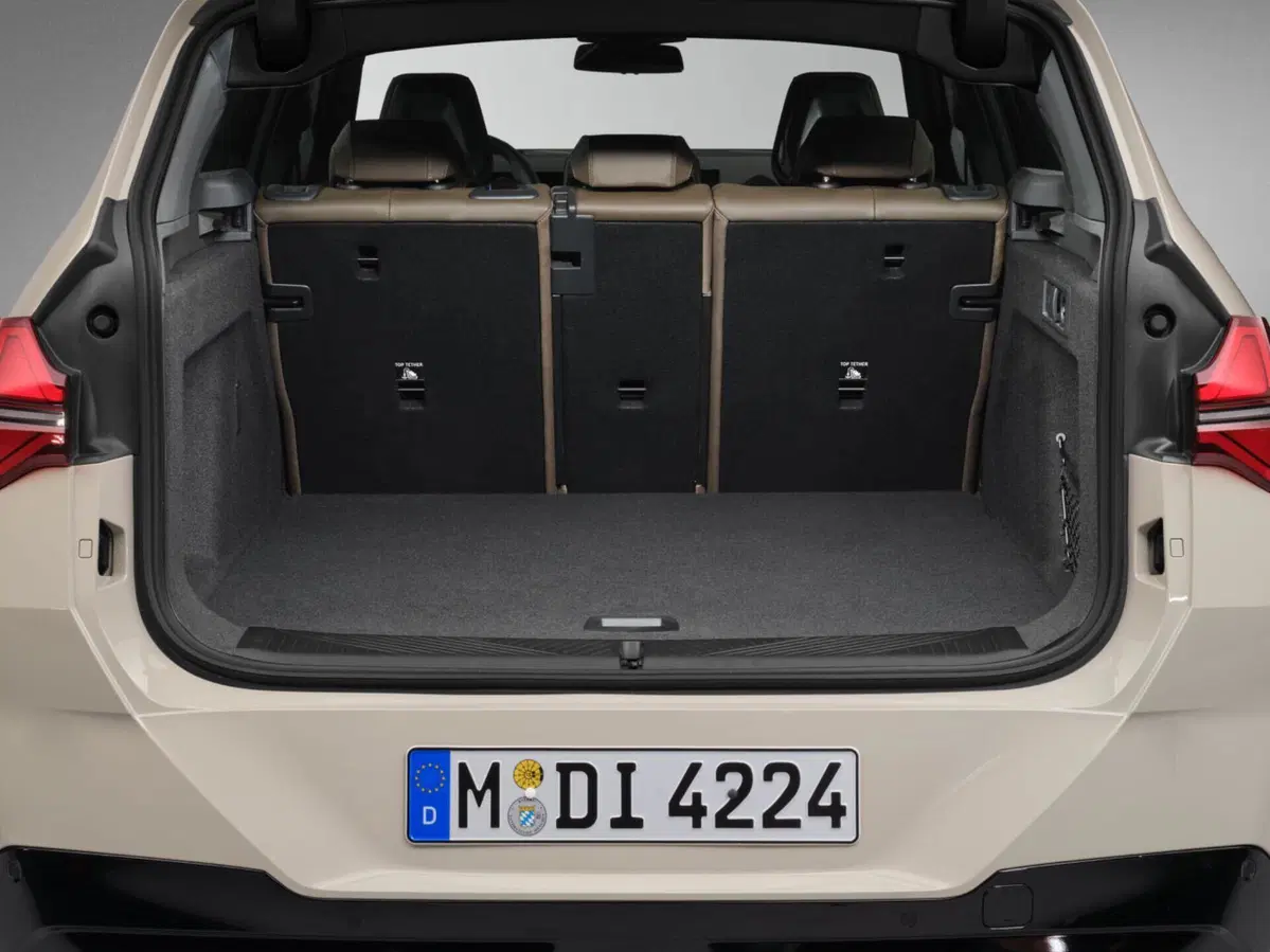 Nuova BMW X3: motorizzazioni, allestimenti, optional e prezzi. Guida all’acquisto (20)