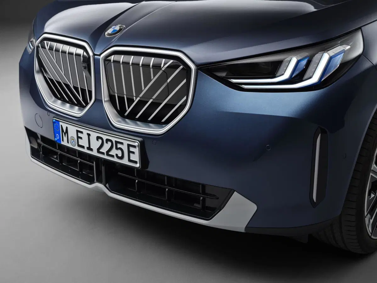 Nuova BMW X3: motorizzazioni, allestimenti, optional e prezzi. Guida all’acquisto (26)