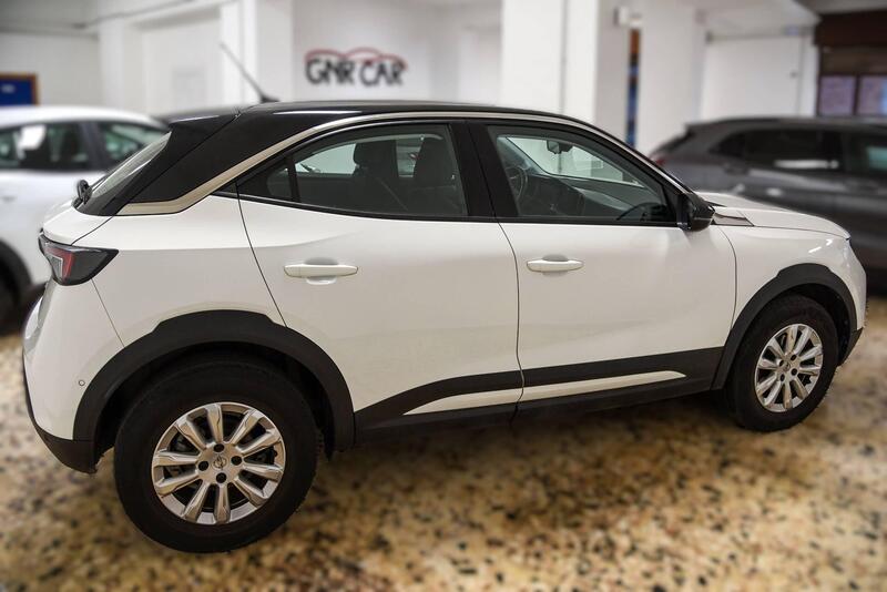 Opel Mokka 1.5 diesel Elegance  del 2022 usata a Catania