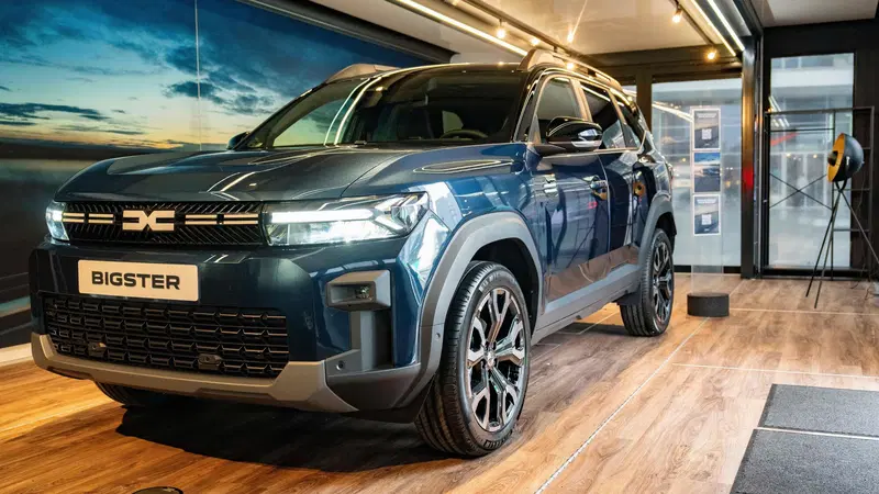 Dacia Bigster apre il 2025 della Casa rumena, 5 posti "facili" e tutte le novit&agrave; future 