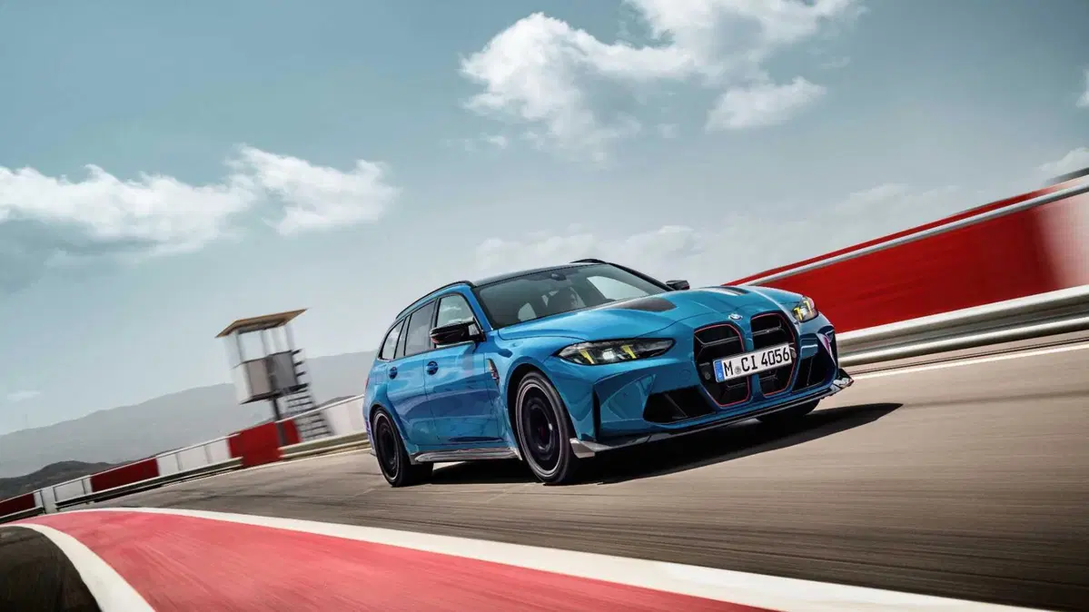 BMW M3 Cs: anche la Touring in arrivo, caratteristiche, prestazioni e prezzi (9)