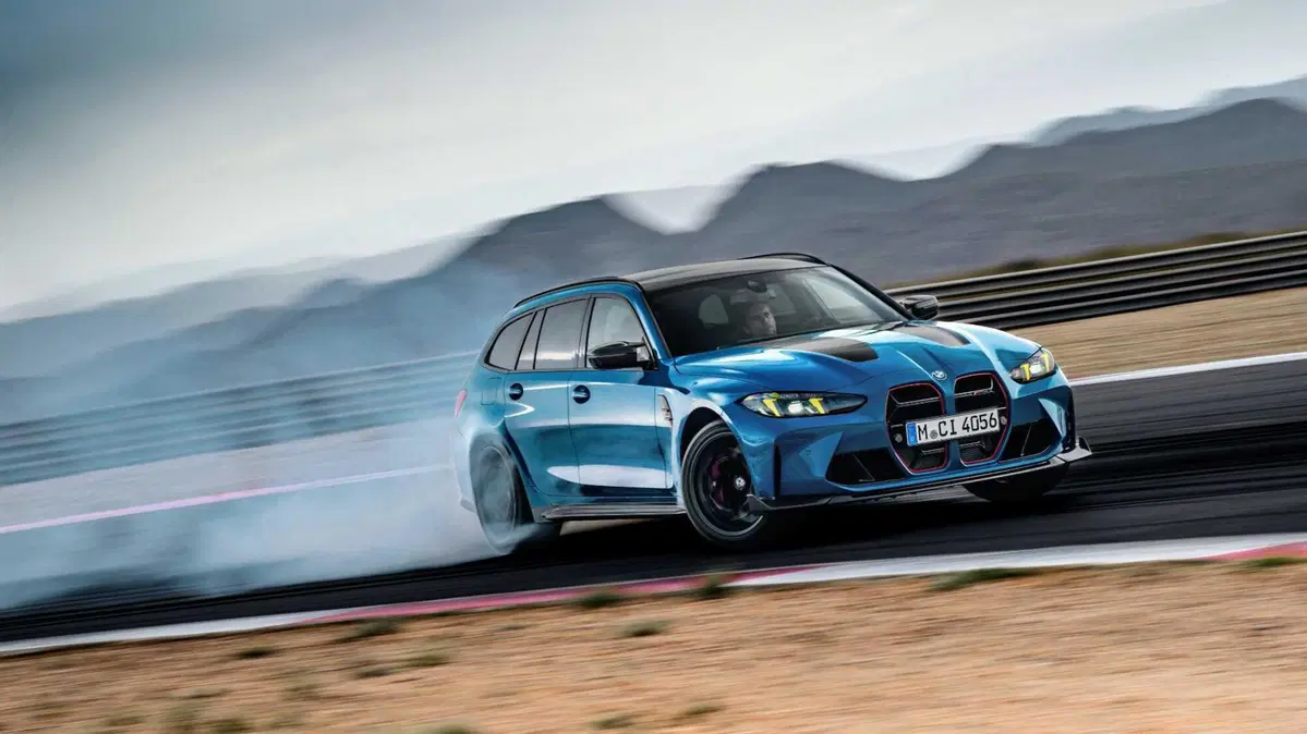 BMW M3 Cs: anche la Touring in arrivo, caratteristiche, prestazioni e prezzi (11)