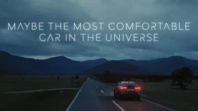 Citroen e-C4: il video con l'alieno per il lancio della nuova berlina