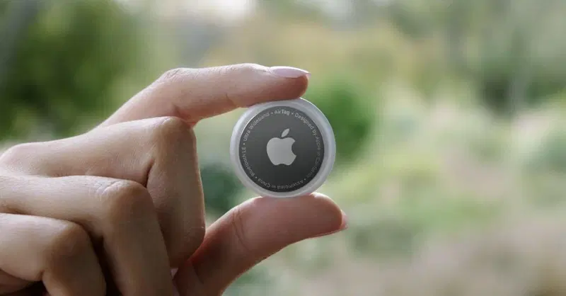 Apple Airtag sull'auto per proteggerla dai furti