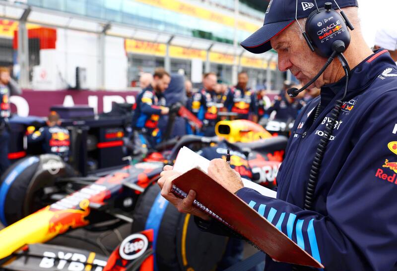 F1. Le difficolt&agrave; della RB20 sono frutto dalla &quot;poca esperienza&quot; della Red Bull? Adrian Newey aveva capito tutto gi&agrave; nel 2023: &quot;Ero preoccupato, loro no&quot;