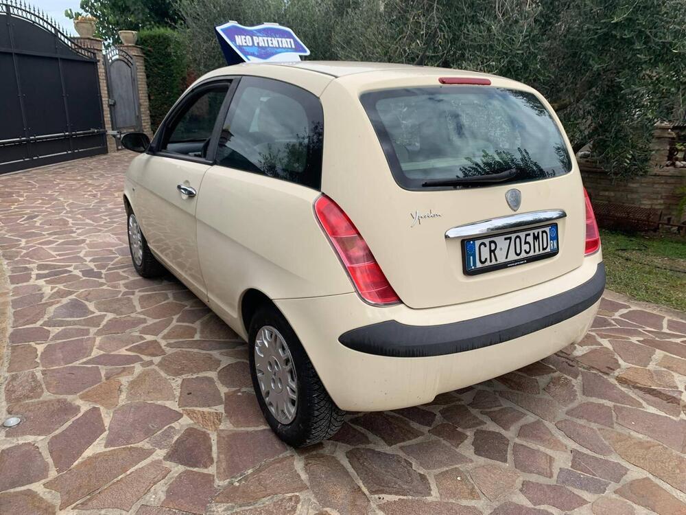 Lancia Ypsilon usata a Rimini (2)