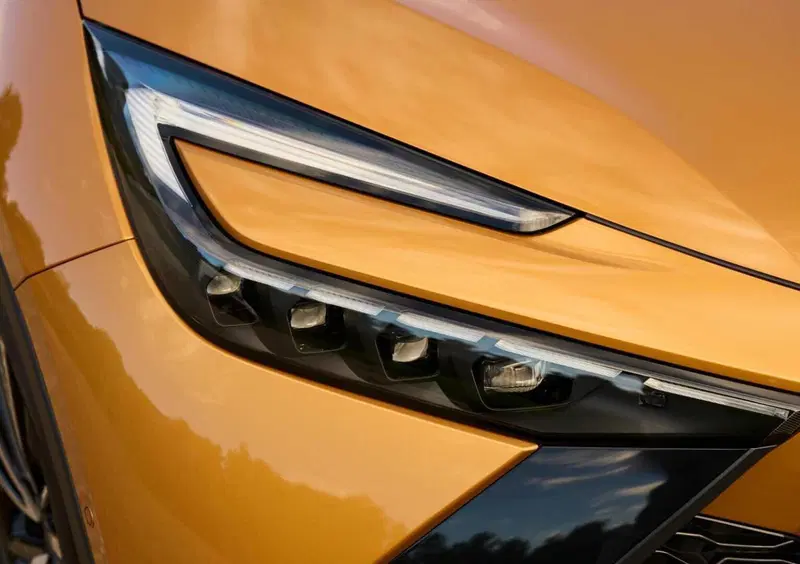 Toyota Toyota C-HR (16)