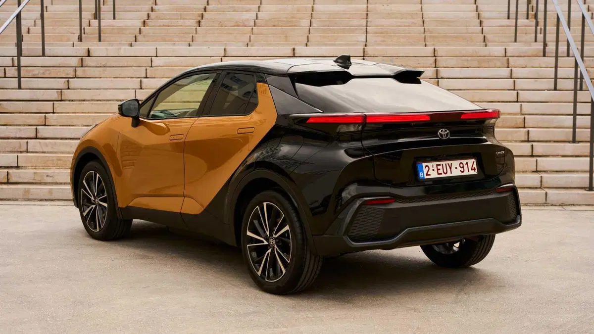 Toyota Toyota C-HR (5)
