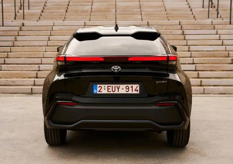 Toyota Toyota C-HR (4)