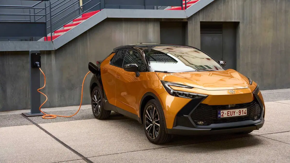 Toyota Toyota C-HR (8)