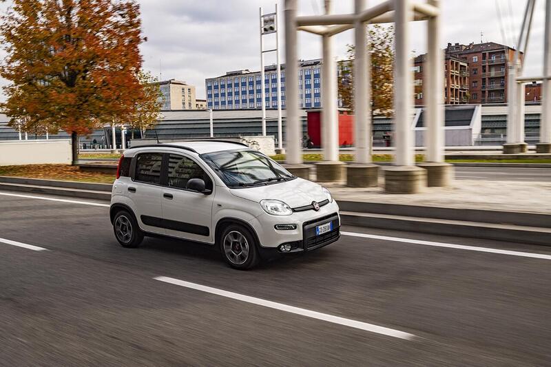 La Fiat Panda Hybrid 70 CV