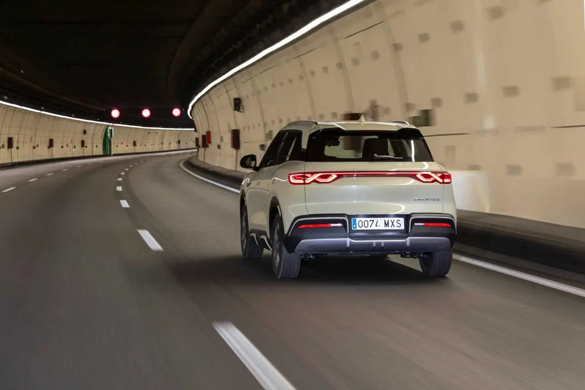 BYD Atto 2: carte in regola, non ti aspetti che sia fatta così [VIDEO] (14)