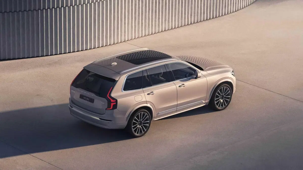 Volvo XC90 T5 AWD Geartronic Kinetic (4)