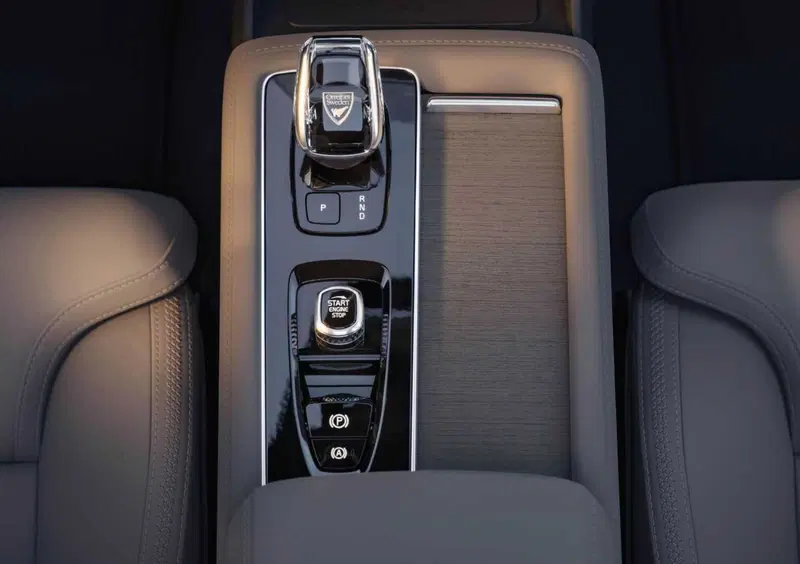 Volvo XC90 (18)