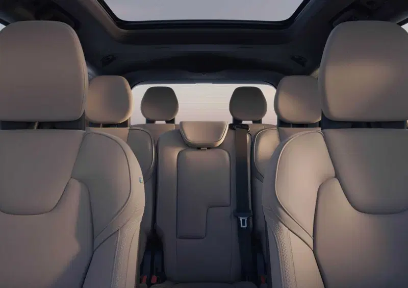 Volvo XC90 (11)