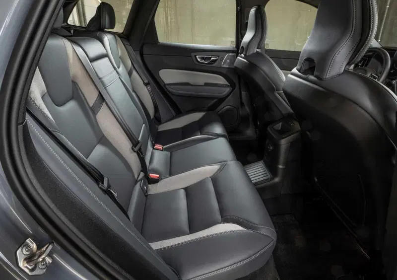 Volvo XC60 (38)