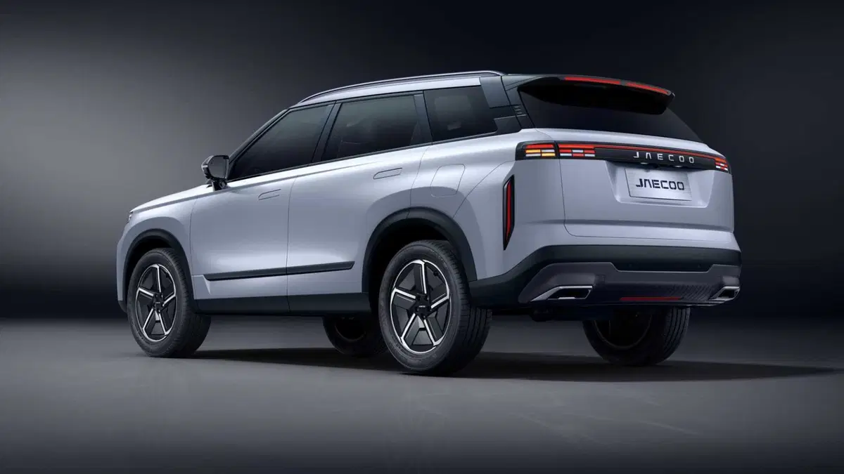 Jaecoo 7 Super Hybrid: svelati i prezzi dell'ibrida Plug-In da 1.200 km di autonomia  (2)