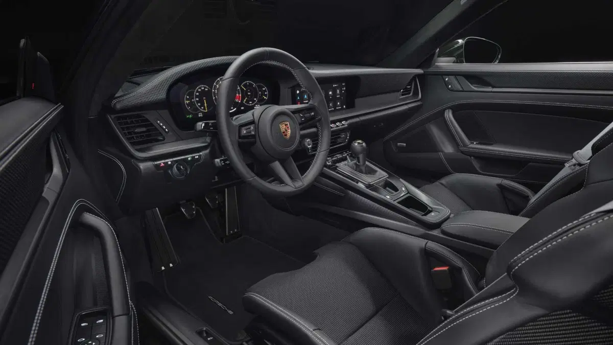 Porsche 911 GT3 Touring Package 2025: la 992.2 perfetta [VIDEO] (4)