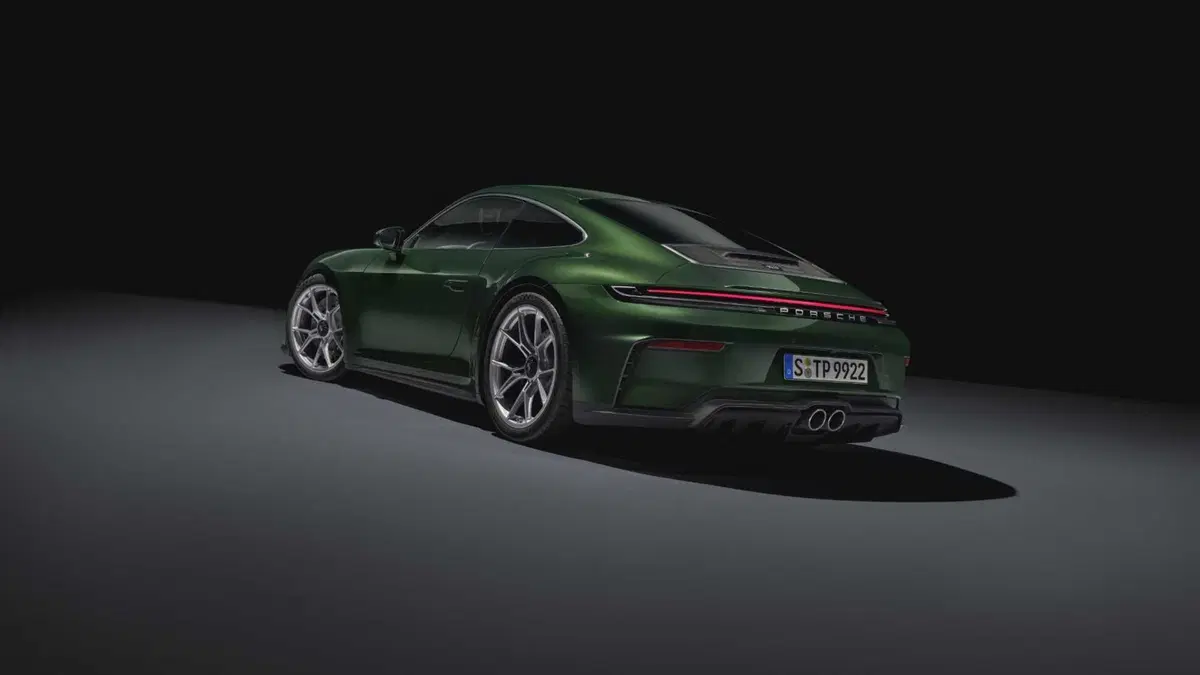 Porsche 911 GT3 Touring Package 2025: la 992.2 perfetta [VIDEO] (7)