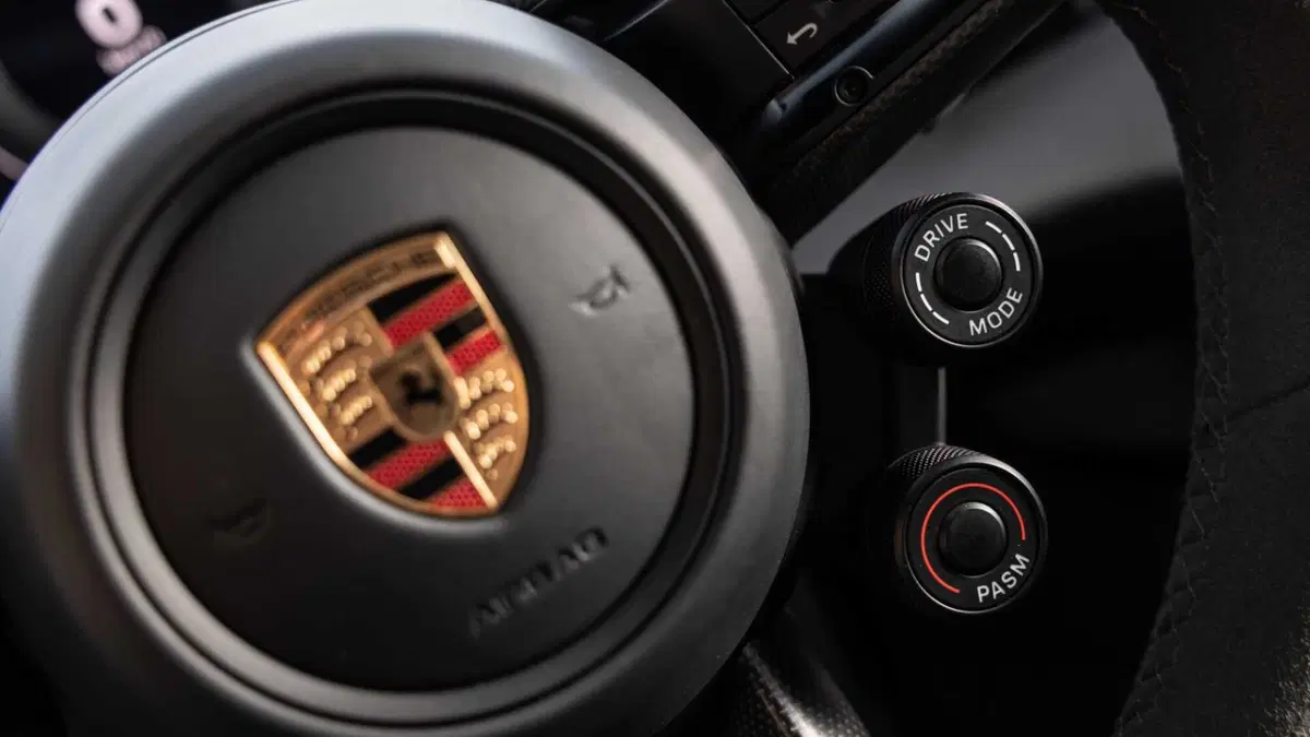 Porsche Taycan Turbo GT con pacchetto Weissach (24)