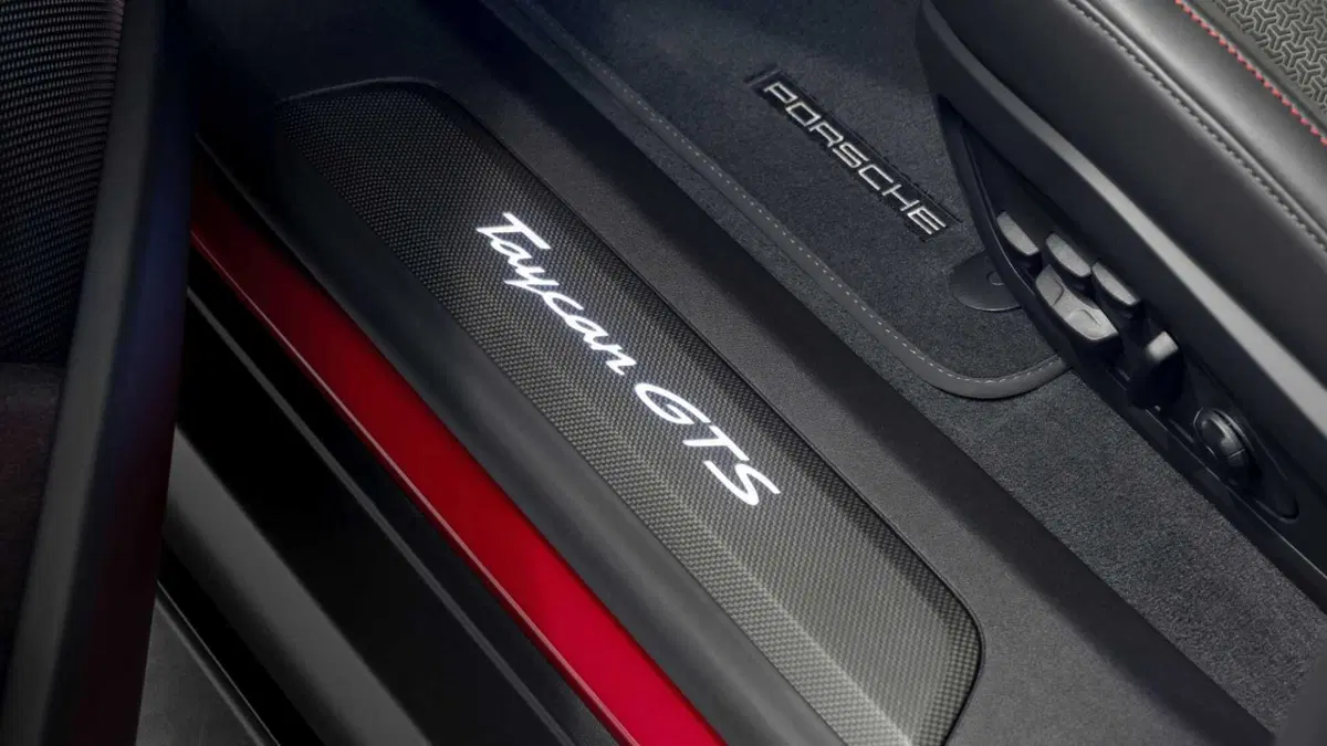 Porsche Taycan GTS 5p.ti (6)