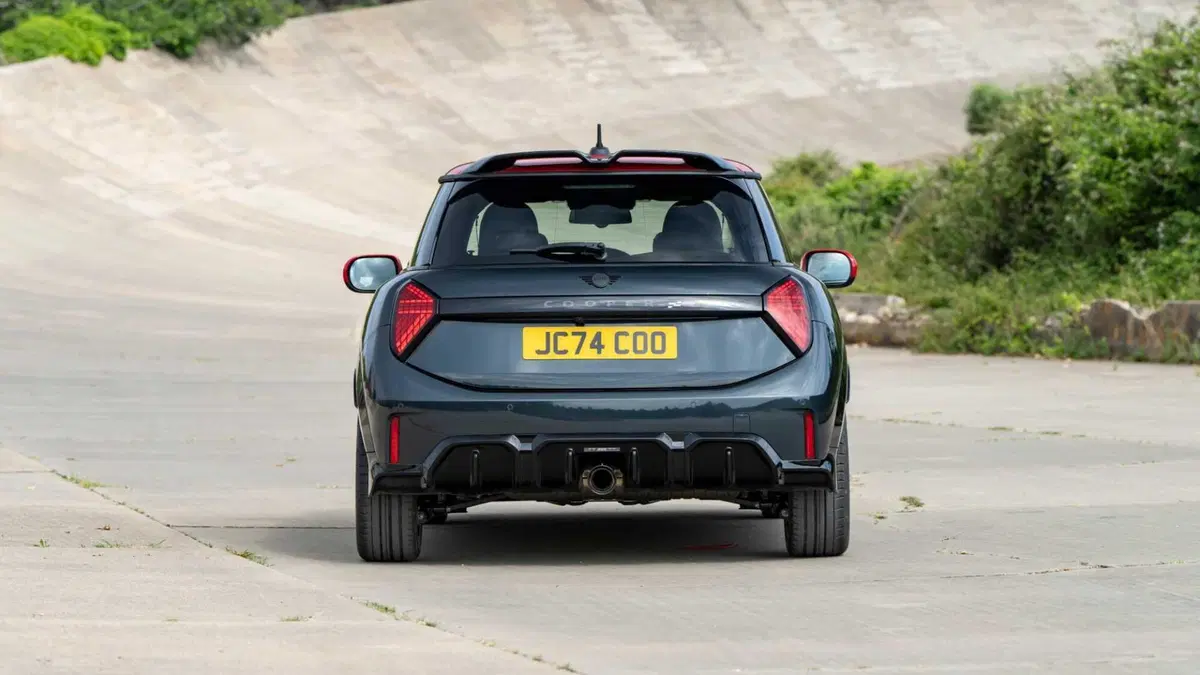 MINI Mini 3p 2.0 John Cooper Works JCW auto (5)
