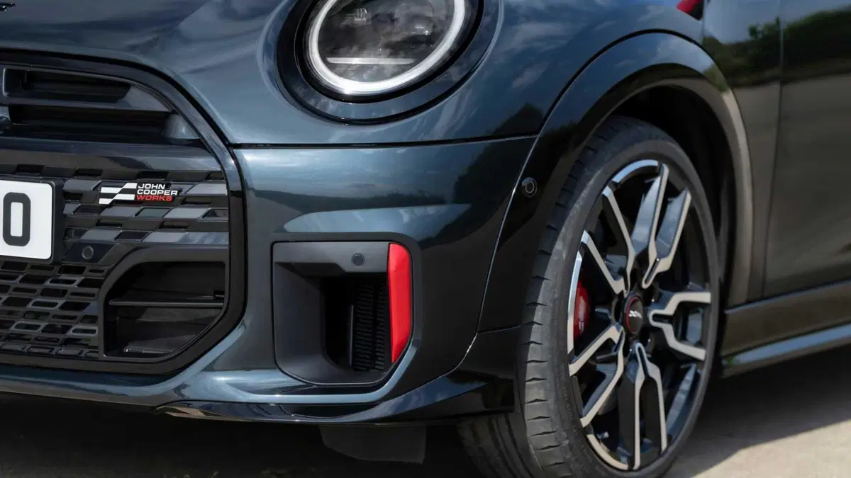 MINI Mini 3p 2.0 John Cooper Works JCW auto (9)