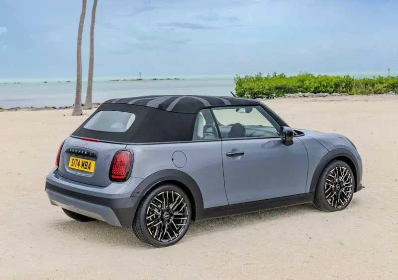 MINI Mini Cabrio (2023-->>) (7)
